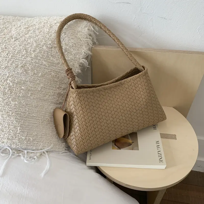 Woven Leather Shoulder Bag for Women 2025 New Niche Design - Image 5