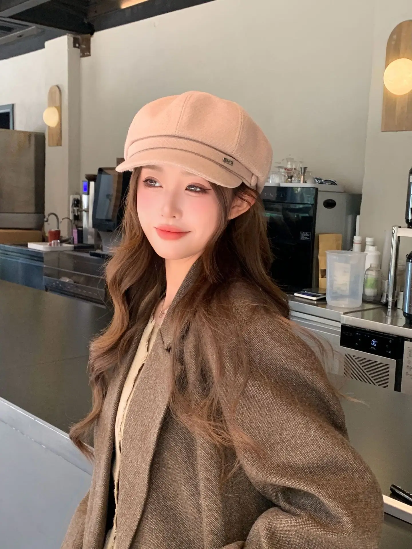Women Duckbill Beret Chanel Style Woolen Black — feature 10