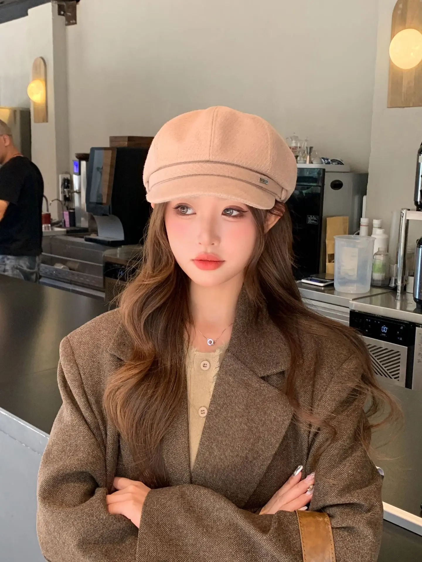 Women Duckbill Beret Chanel Style Woolen Black — feature 12