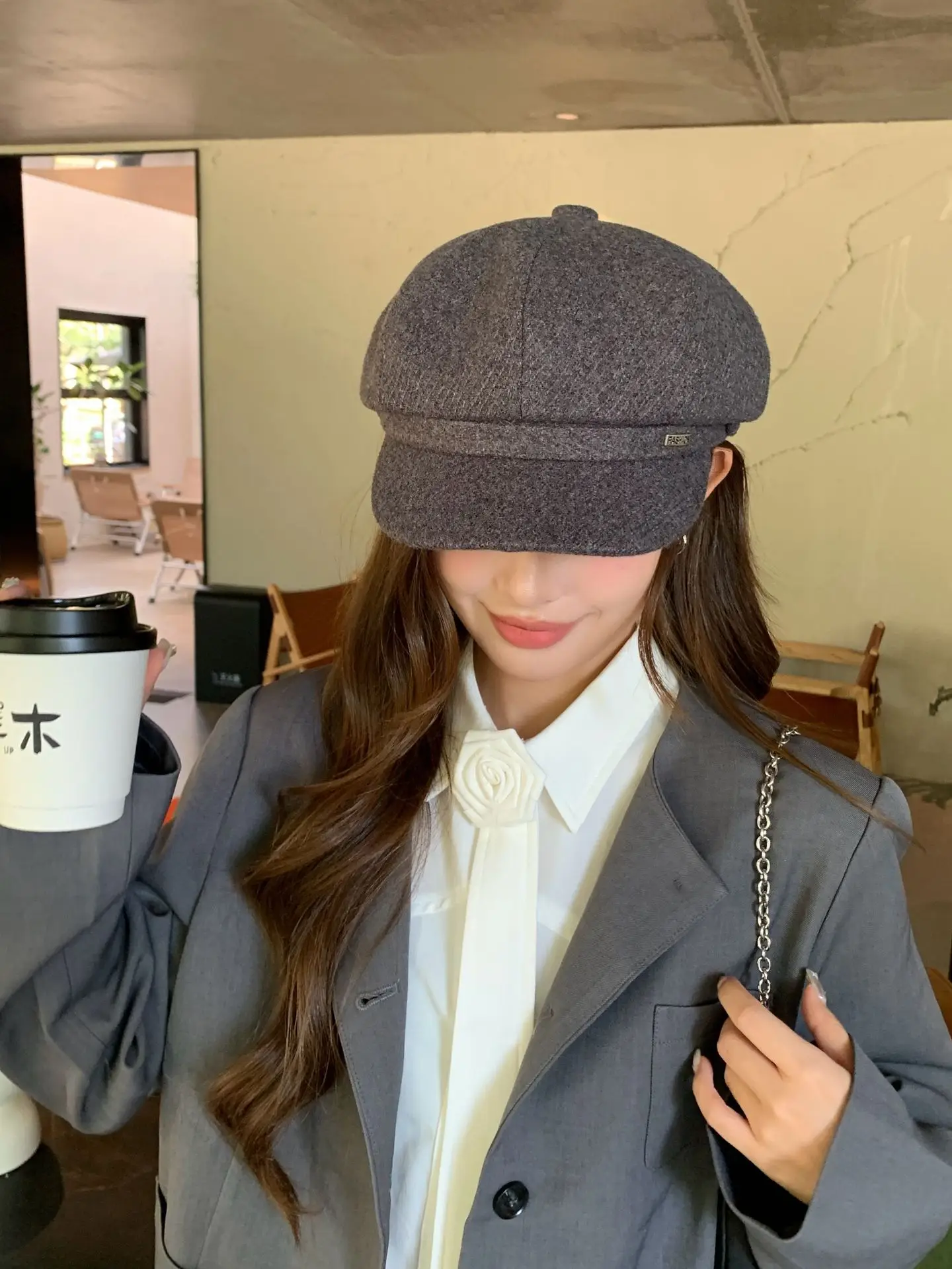 Women Duckbill Beret Chanel Style Woolen Black — feature 2