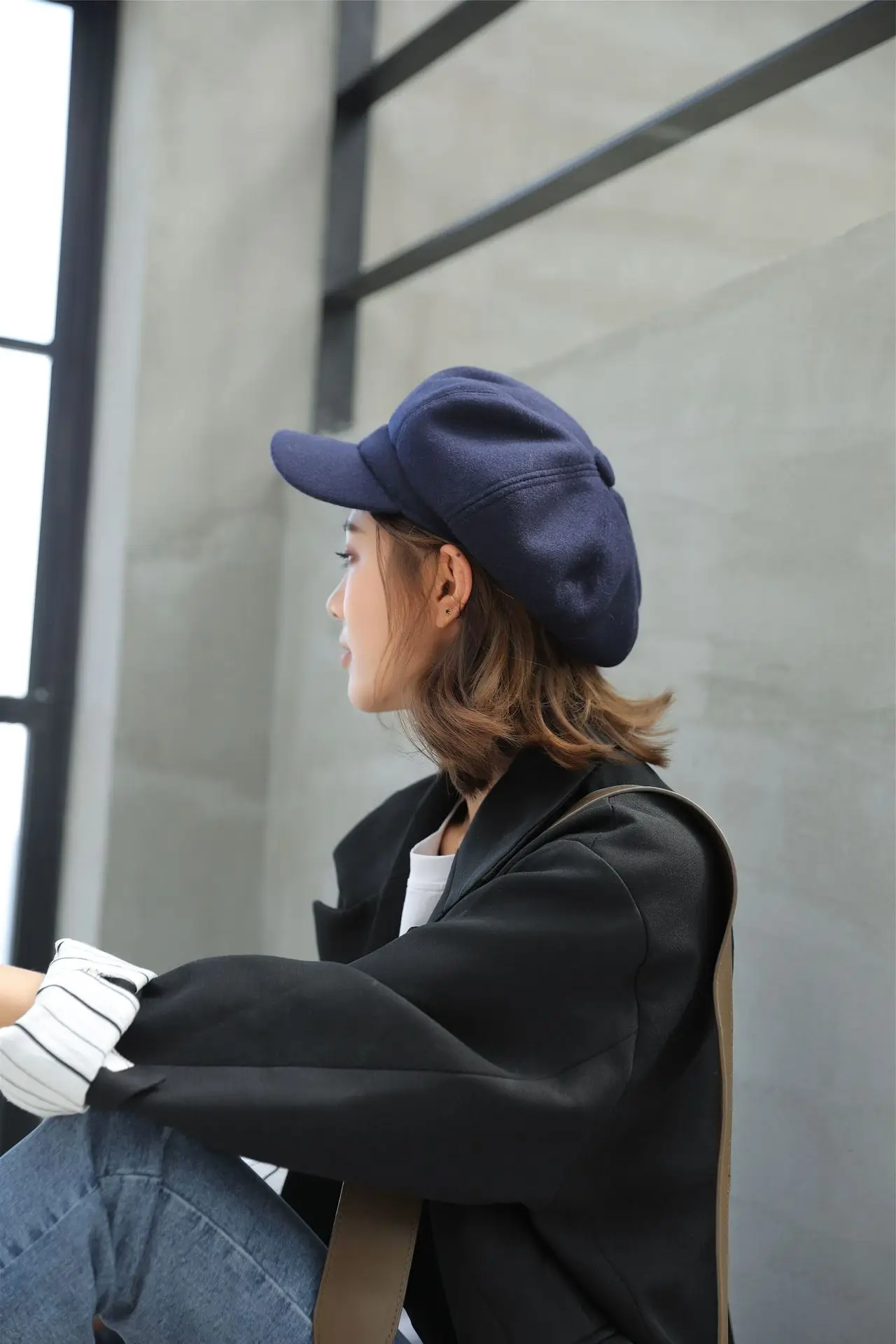 Women's Winter Beret with Duck Tongue Design — feature 12