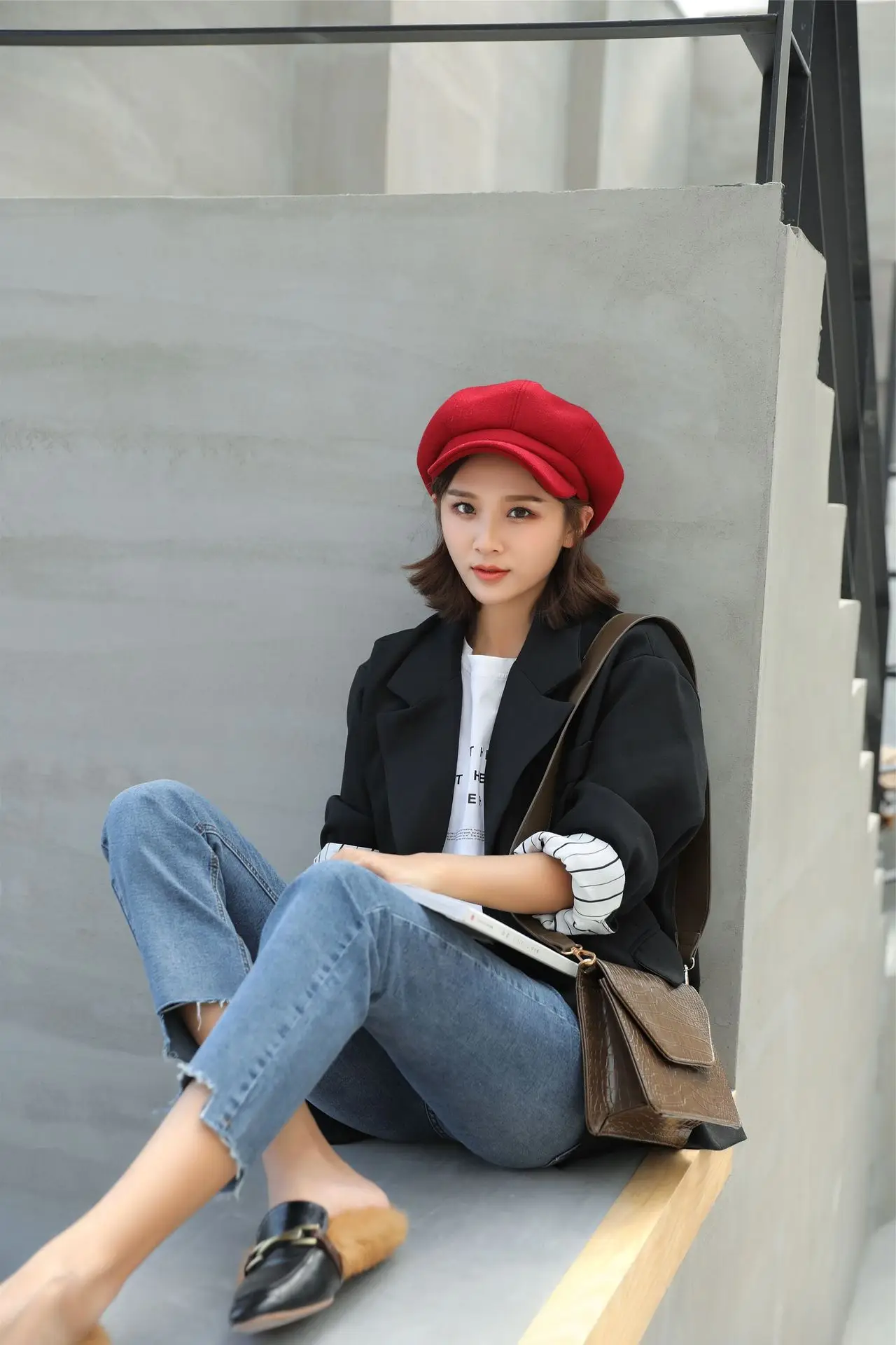 Women's Winter Beret with Duck Tongue Design — feature 14