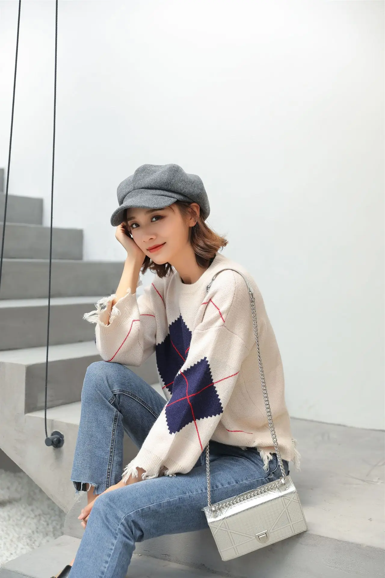 Women's Winter Beret with Duck Tongue Design — feature 28