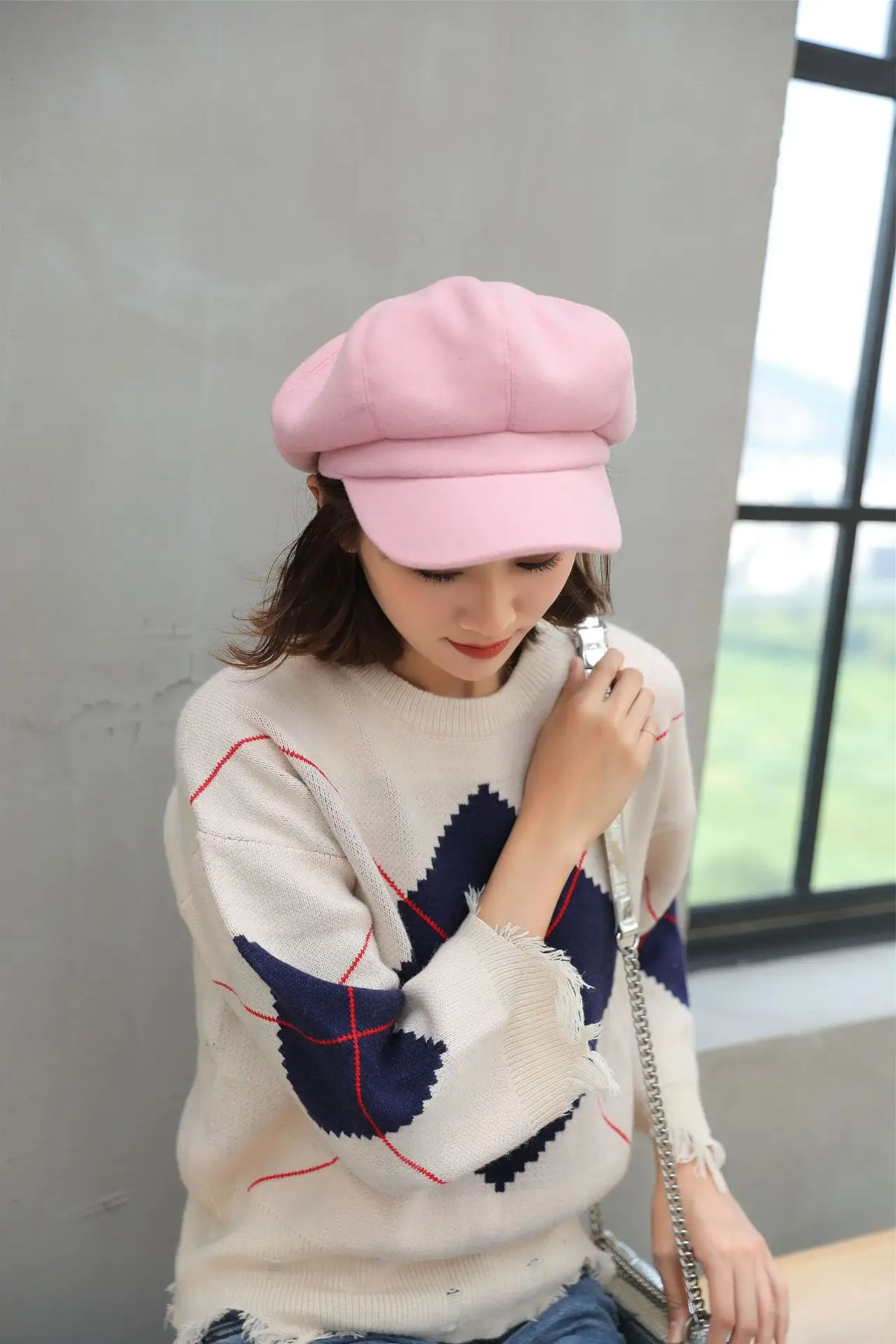 Women's Winter Beret with Duck Tongue Design — feature 32
