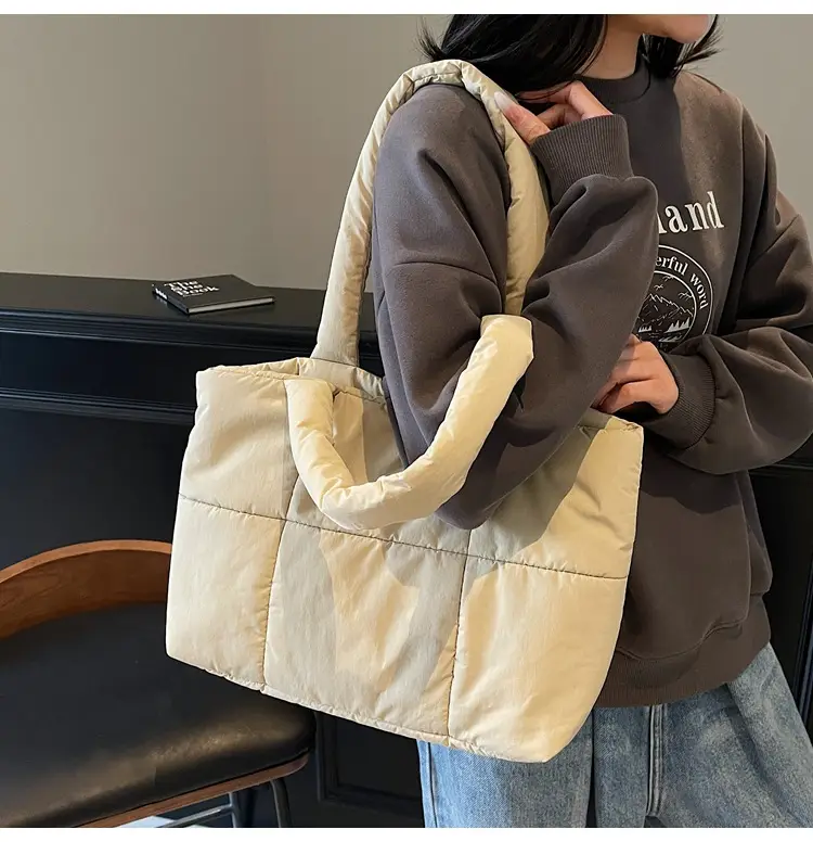 Black Quilted Women's Shoulder Bag 2025 New Style — feature 14