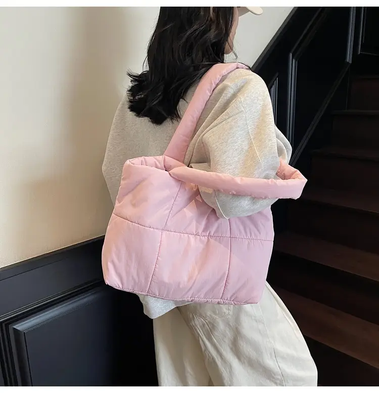 Black Quilted Women's Shoulder Bag 2025 New Style — feature 17
