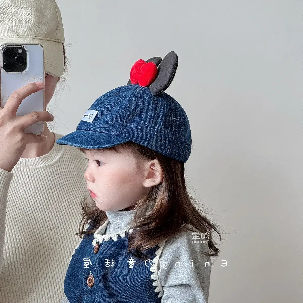 Girls Minnie Mouse Baby Cap with Red Bow — feature 4