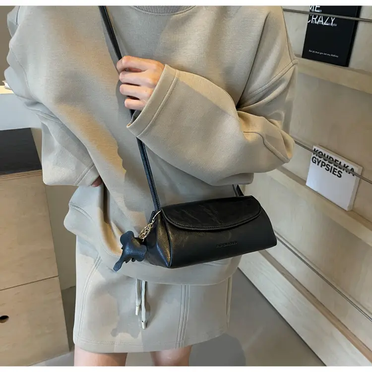 Brown Leather Crossbody Bag for Women 2026 — feature 14