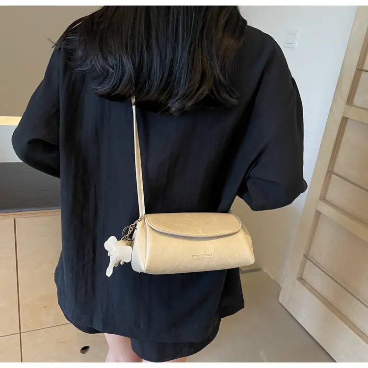 Brown Leather Crossbody Bag for Women 2026 — feature 18