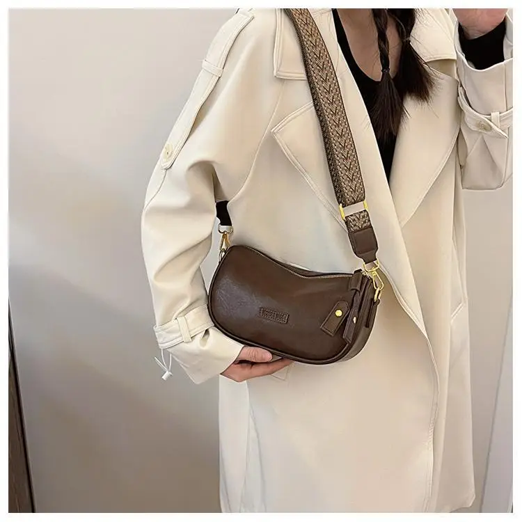Brown Leather Shoulder Bag for Women — feature 10