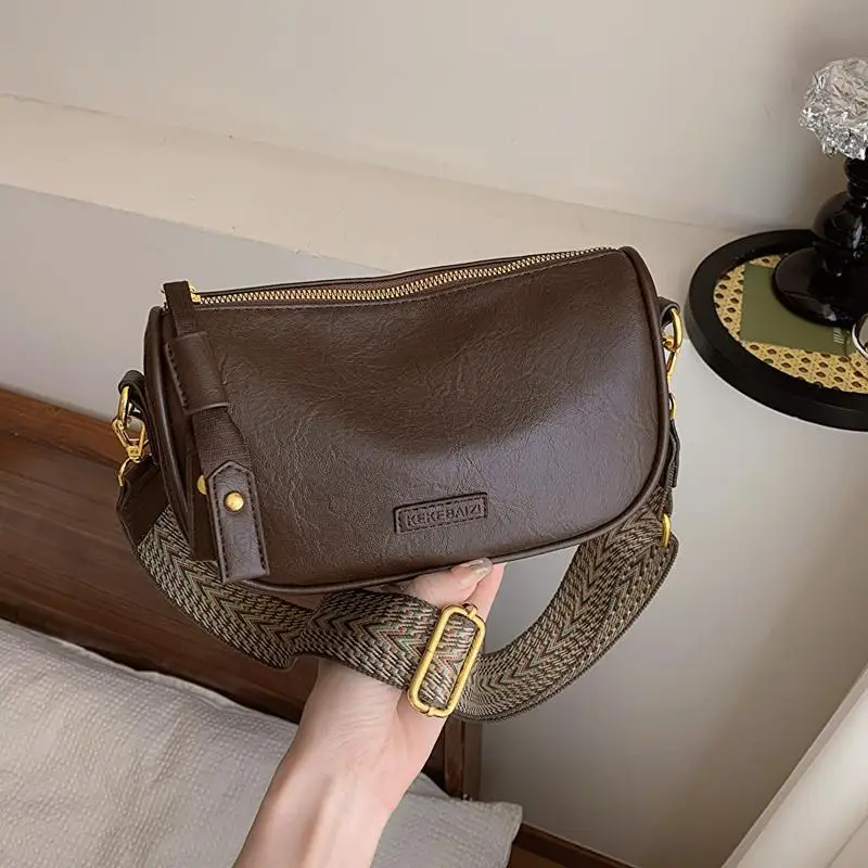 Brown Leather Shoulder Bag for Women — feature 20