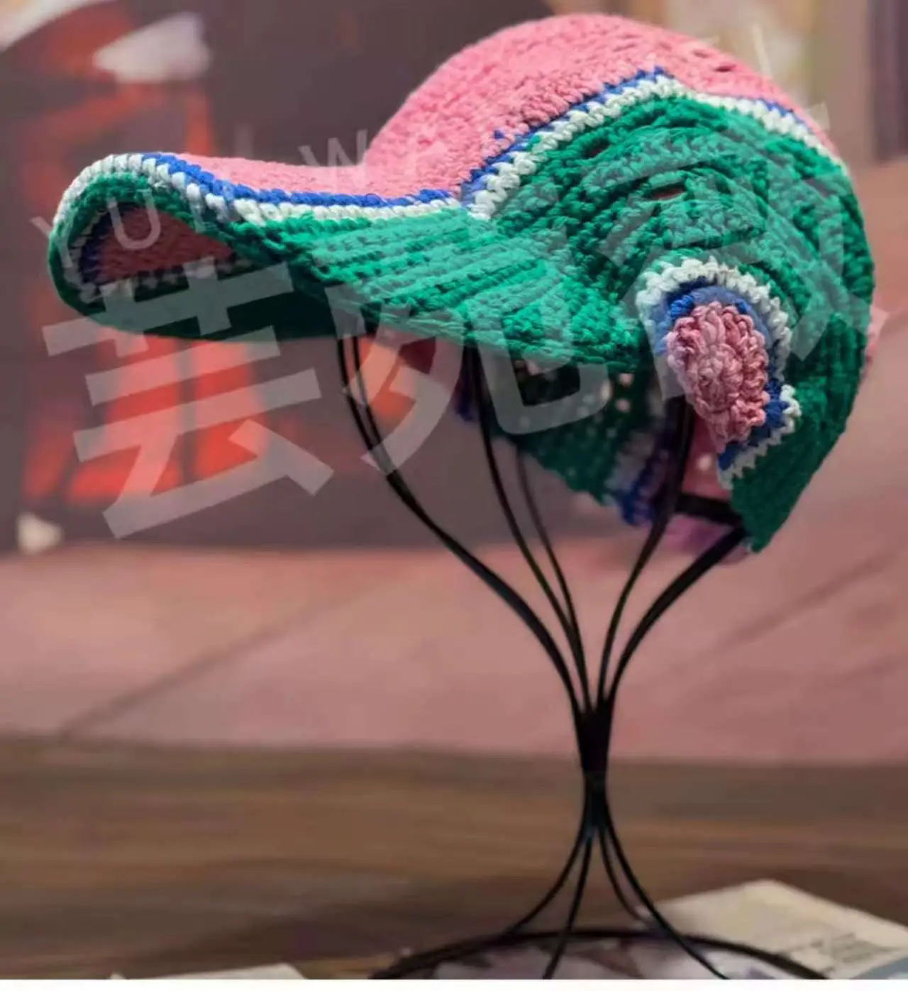 Women's Knitted Baseball Cap with Face-Slimming Design — feature 6