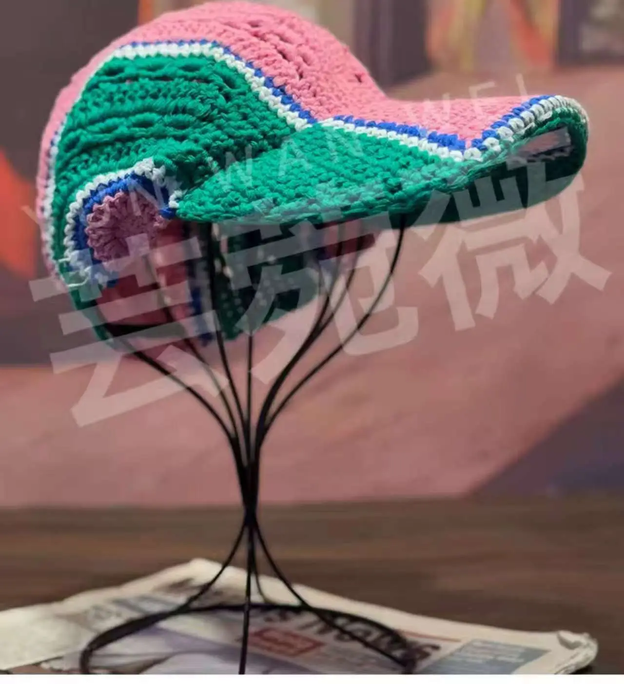 Women's Knitted Baseball Cap with Face-Slimming Design — feature 8
