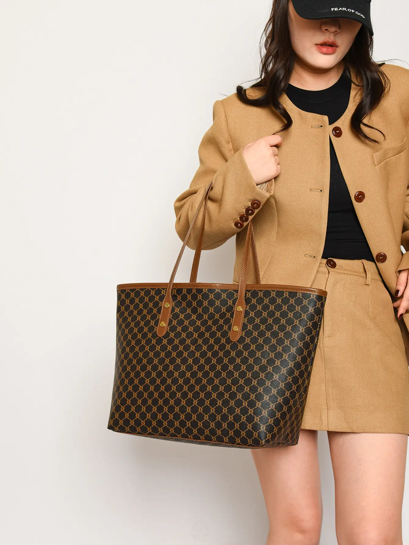 2025 Fashion Large Capacity Women's Brown Patterned Shoulder Bag - Image 6