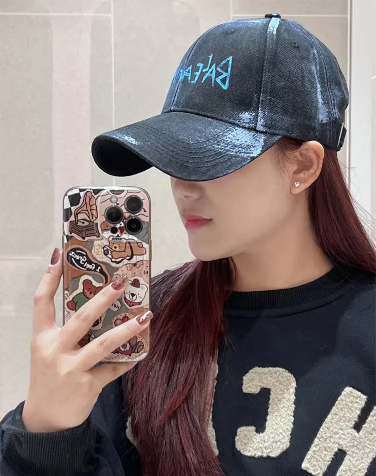 Black Korean Retro Distressed Baseball Cap Unisex Graffiti Sun Hat — feature 20