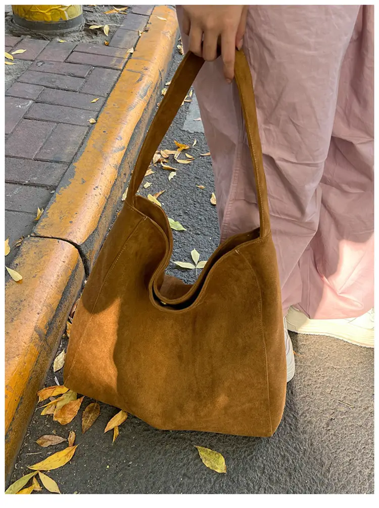 Women's Large Capacity Woolen Tote Bag Brown New Autumn Winter — feature 1