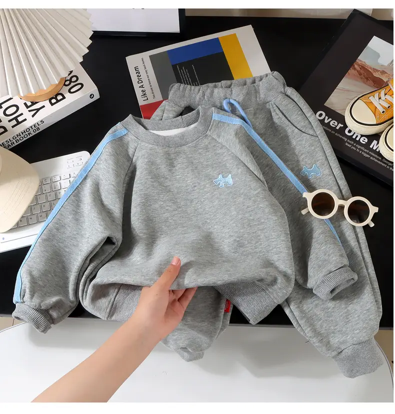 Korean Style Spring and Autumn New Children's Outfit 2026 Fashionable Boys and Girls Sweatshirt Set Children's Spring Sports Clothing — feature 12