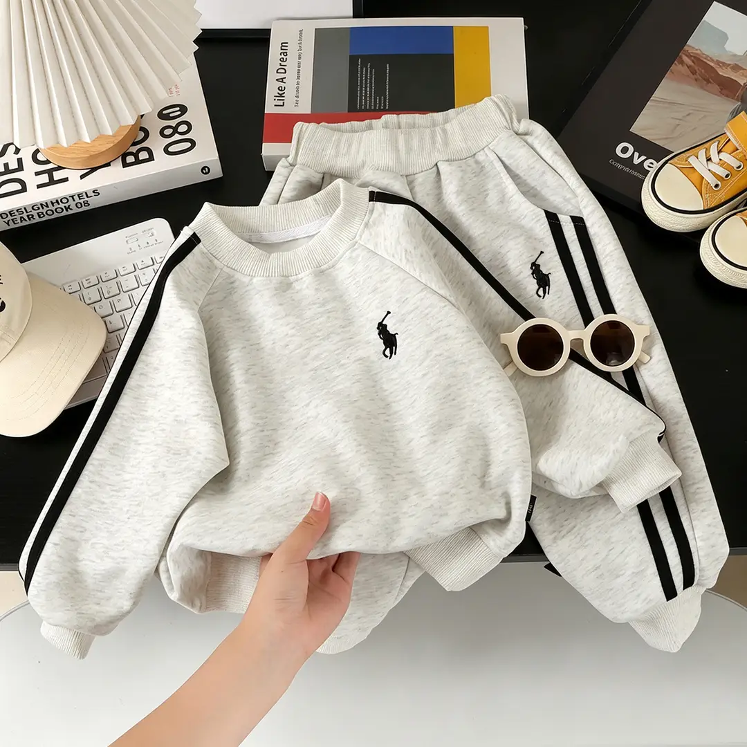 Korean Style Spring and Autumn New Children's Outfit 2026 Fashionable Boys and Girls Sweatshirt Set Children's Spring Sports Clothing - Image 5