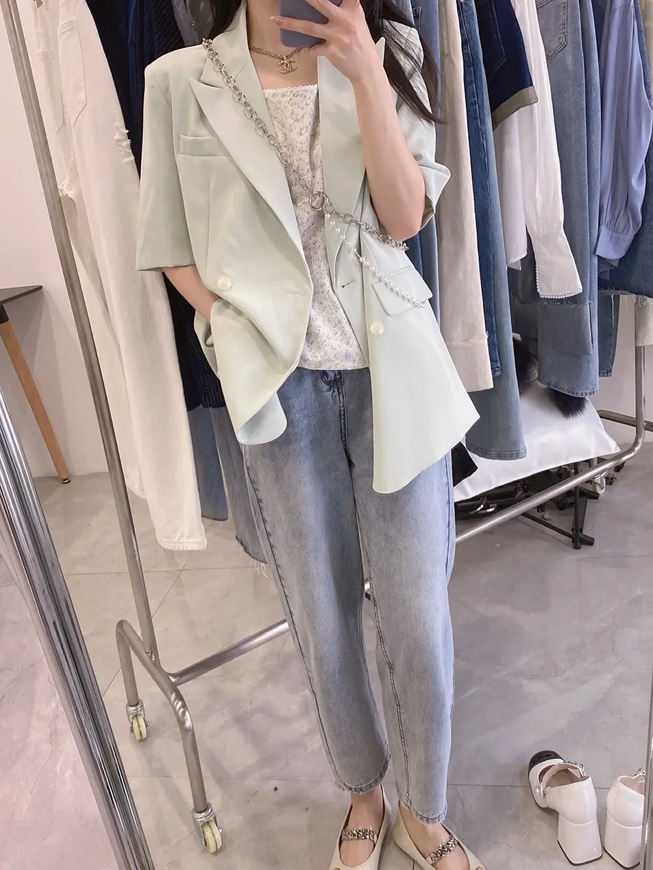 Korean Style Light Color Women's Thin Jeans with Belt — feature 14