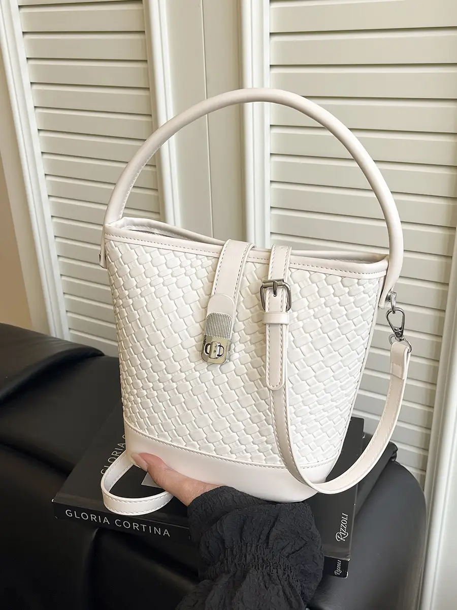 Green Crocodile Texture Bucket Bag for Women