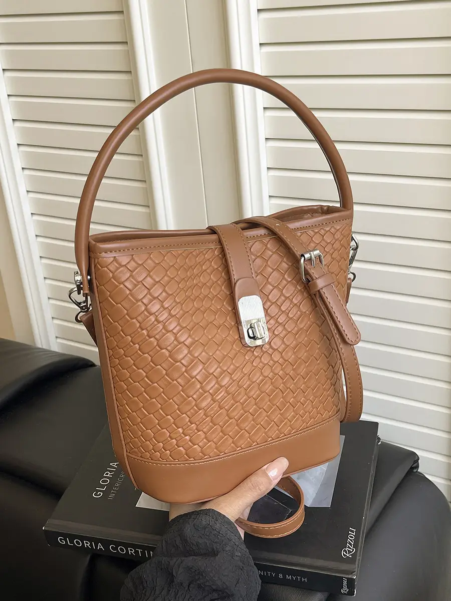 Green Crocodile Texture Bucket Bag for Women