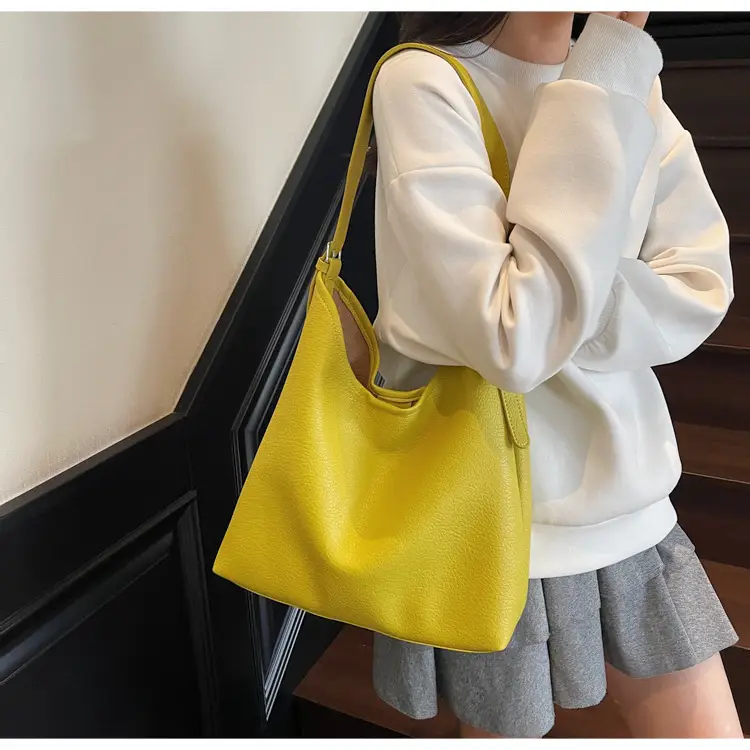 Women's Brown Leather Bucket Bag 2025 New Arrival — feature 11