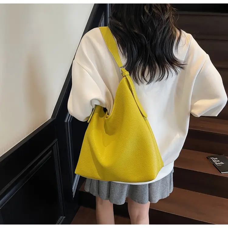 Women's Brown Leather Bucket Bag 2025 New Arrival — feature 14