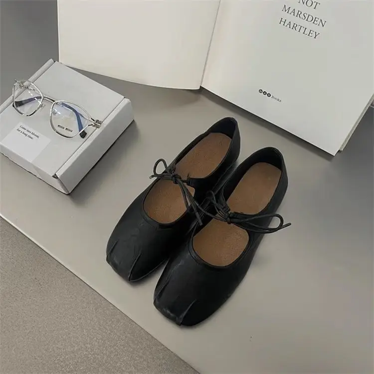 Lace-Up Mary Jane Shoes for Women 2025 Autum New Round-Toe Flat Ballet Shoes Shallow Mouth Flats Trendy — feature 4