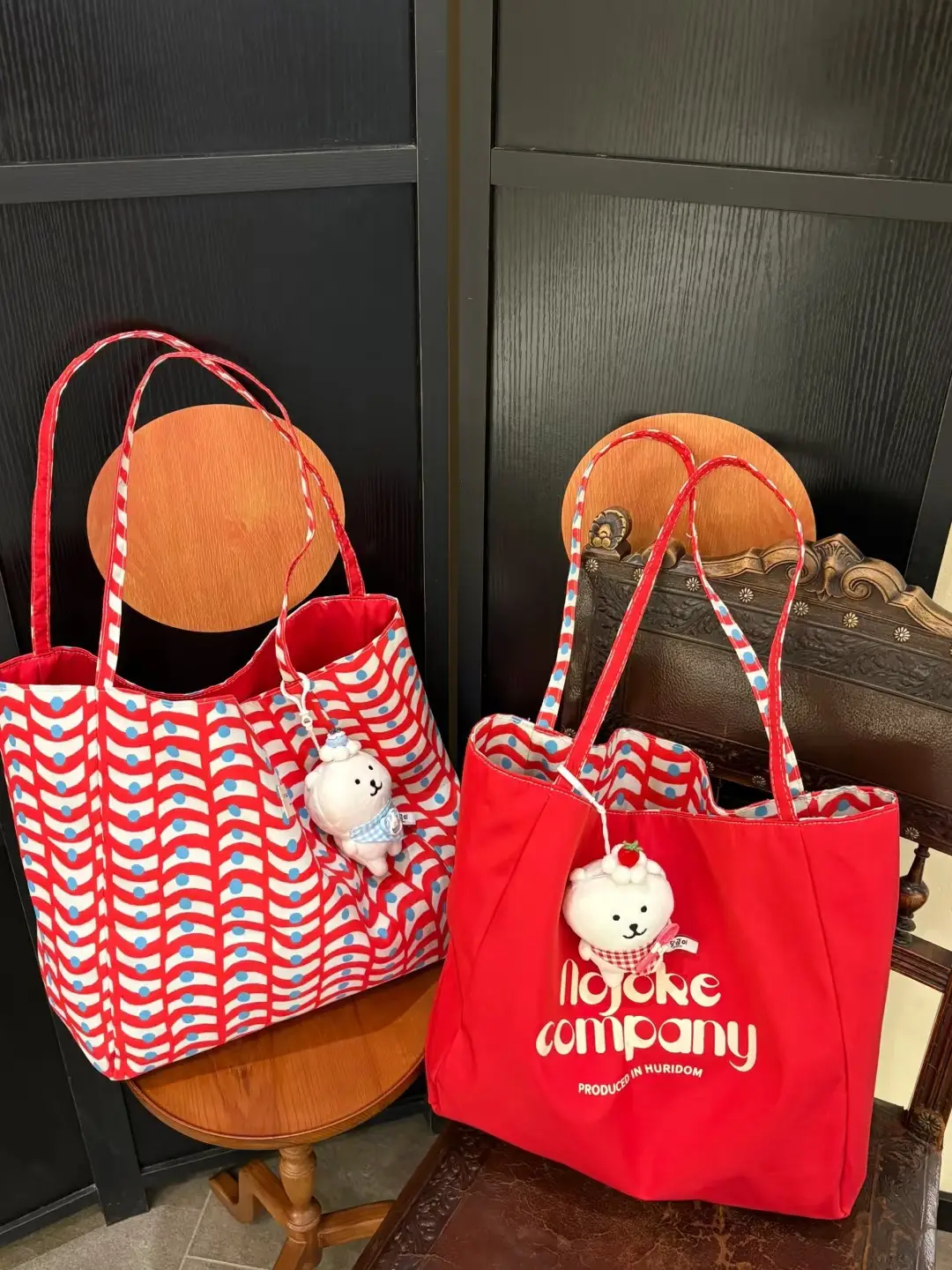 Korean Style Red White Striped Shoulder Tote Bag for Women — feature 3