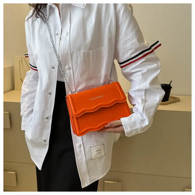 Orange Wave Chain Crossbody Bag for Women 2025 — feature 16