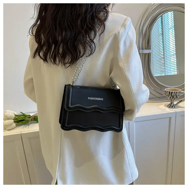 Orange Wave Chain Crossbody Bag for Women 2025 — feature 18