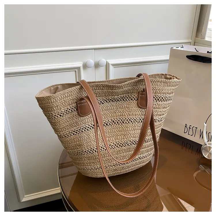 Women's Straw Crossbody Bag Large Capacity Beach Travel — feature 14