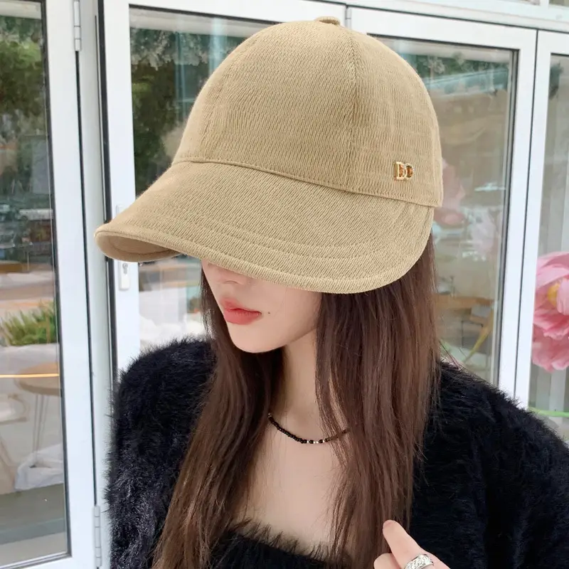 Women Wide-Brimmed Duckbill Cap Autumn Winter Sunshade Black - Image 4