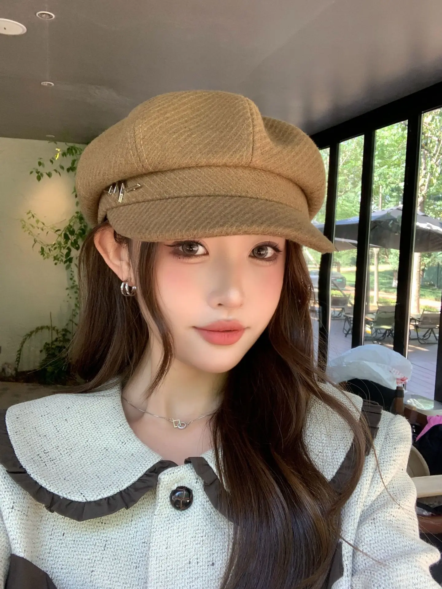 Women Beret Large Head Circumference Face-Slimming Hat — feature 1