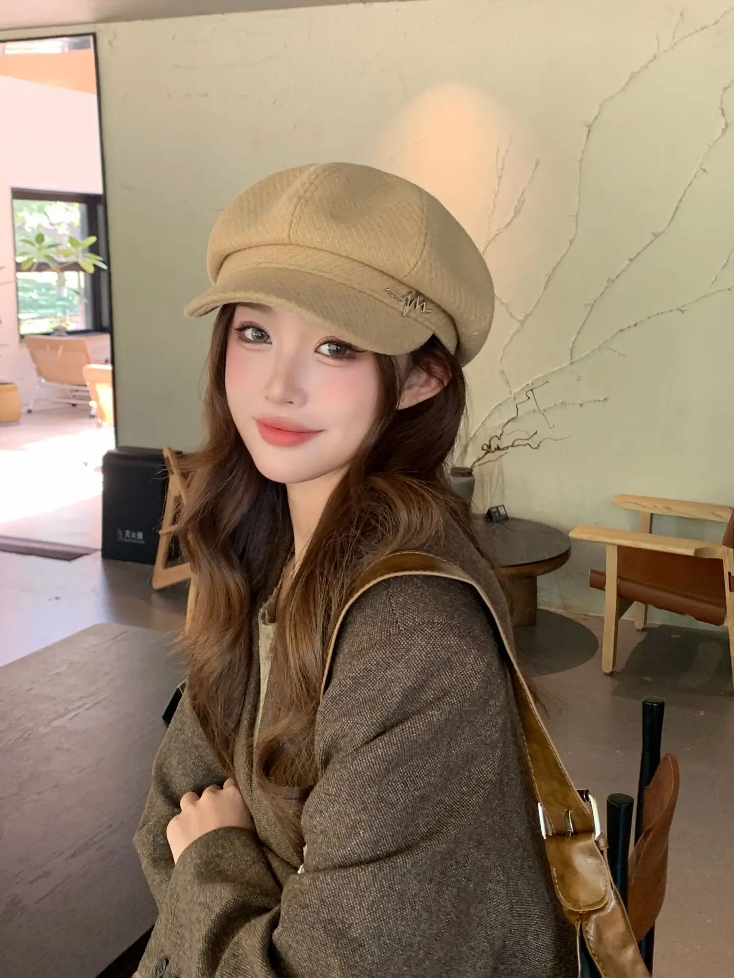 Women Beret Large Head Circumference Face-Slimming Hat — feature 10