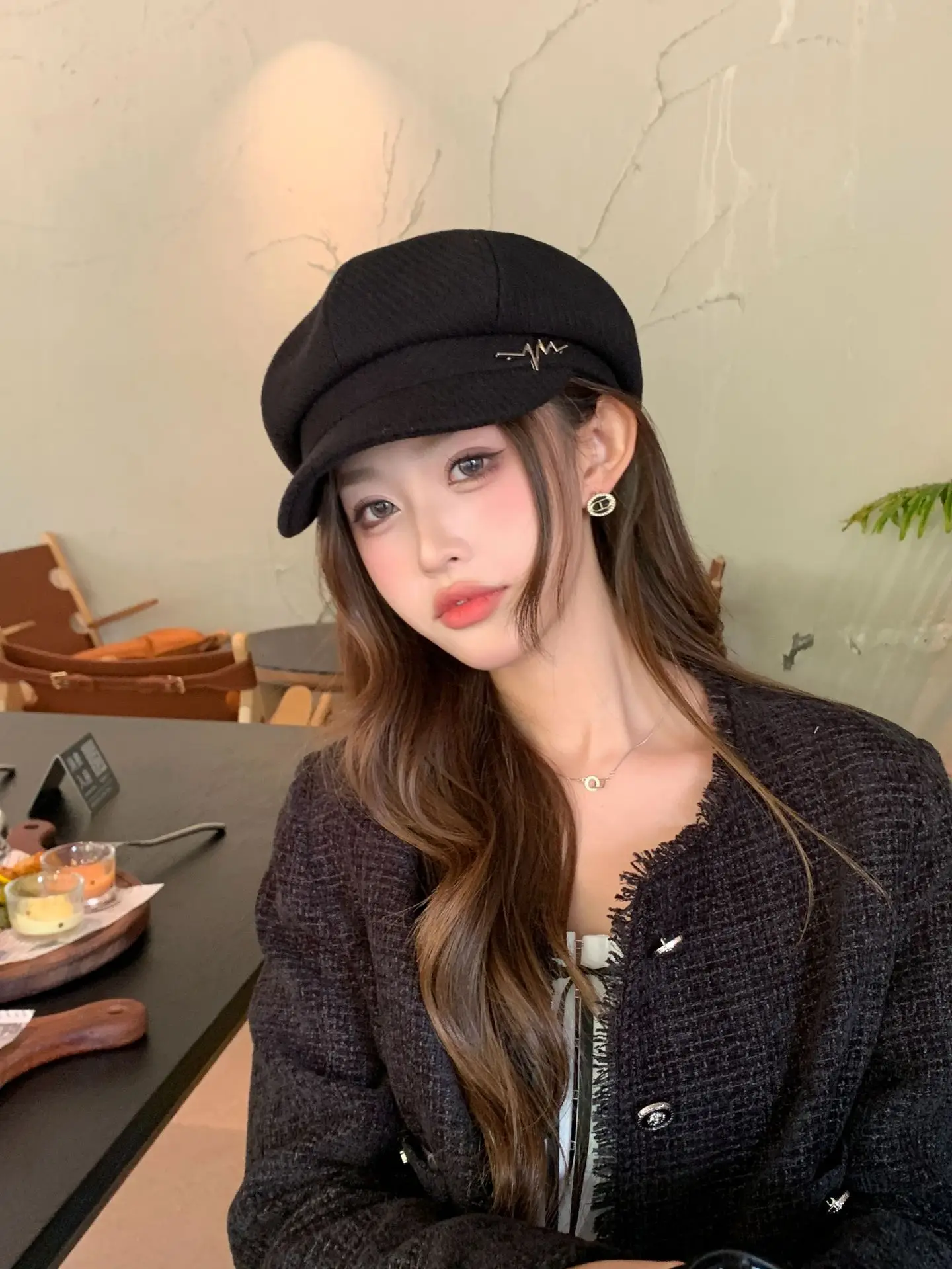 Women Beret Large Head Circumference Face-Slimming Hat — feature 8