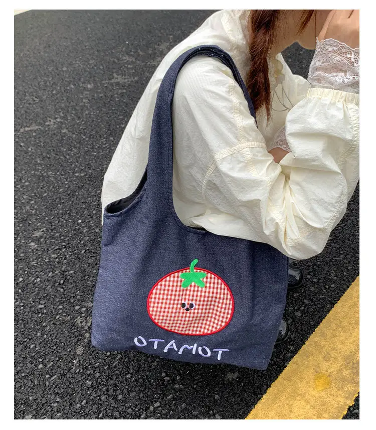 Denim Women Large Capacity Tomato Print Bag 2025 — feature 12