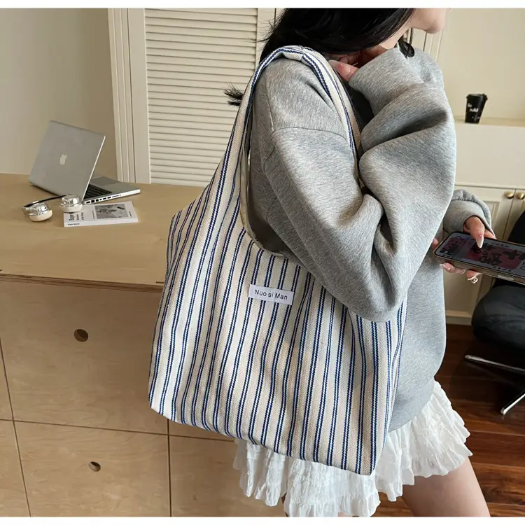 Women Striped Shoulder Bag Large Capacity Commuter — feature 15