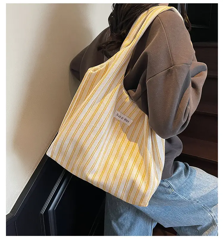 Women Striped Shoulder Bag Large Capacity Commuter — feature 3