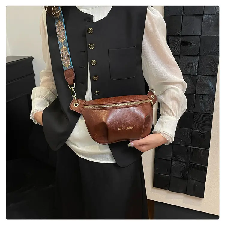 Retro Textured Pu Chest Bag Women's Shoulder Crossbody — feature 16
