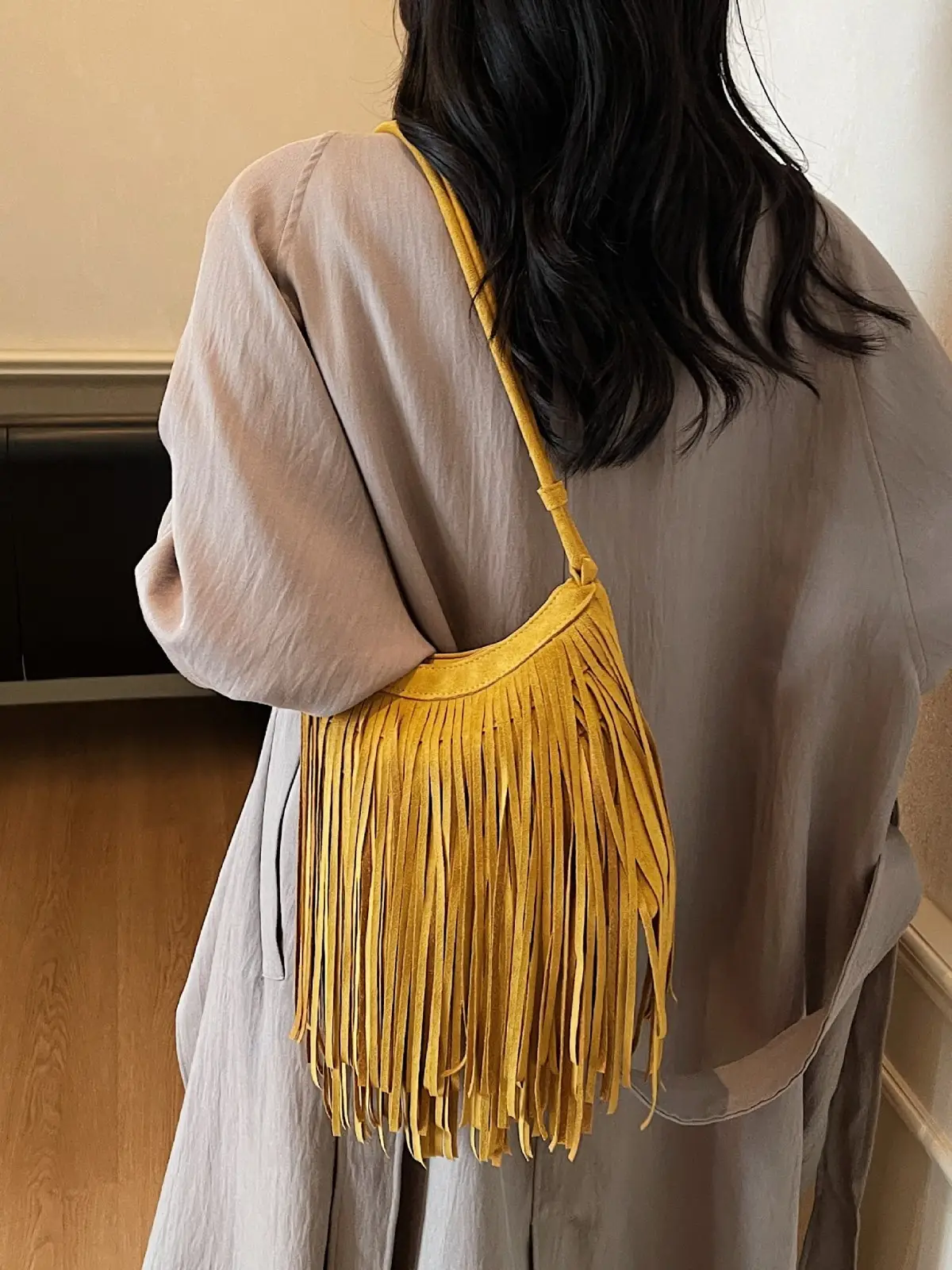 Tassel Crossbody Bag for Women Brown Leather Commuter - Image 11