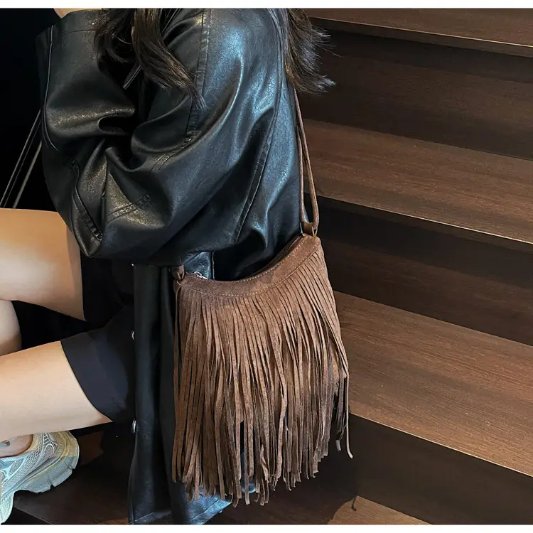 Tassel Crossbody Bag for Women Brown Leather Commuter — feature 3