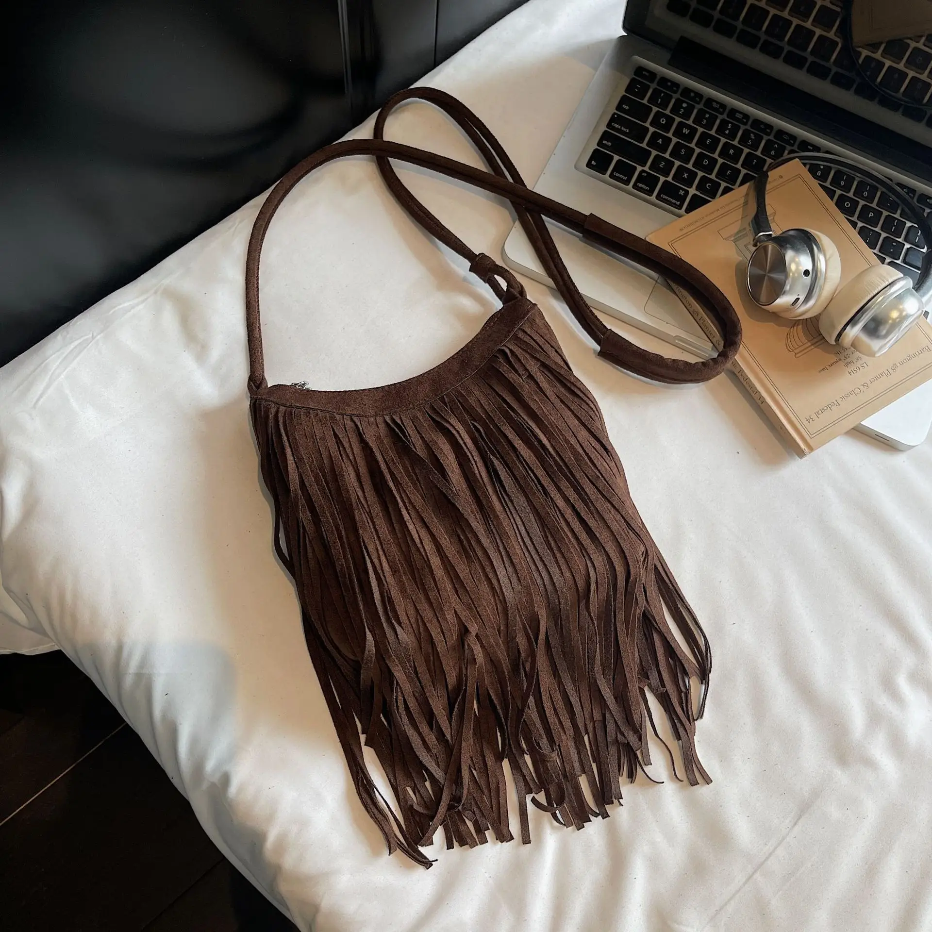 Tassel Crossbody Bag for Women Brown Leather Commuter - Image 5