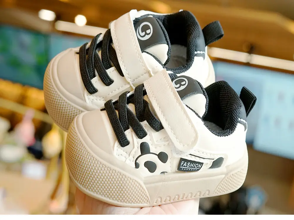 Beginner Baby Shoes for 1-2 Years Old, Soft Sole, Breathable Cartoon Design — feature 5