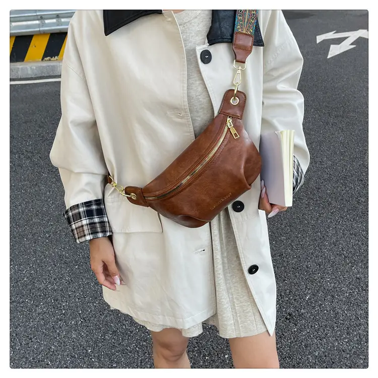 Retro Crossbody Bag Women Brown Leather 2025 — feature 26
