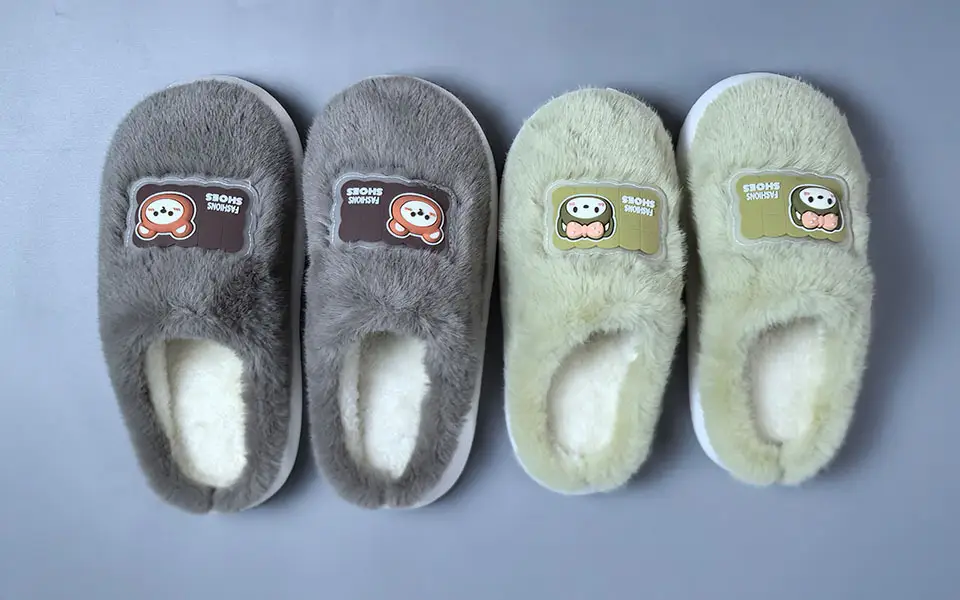 2025 Plush Cotton Slippers Pink Grey for Men Women — feature 4
