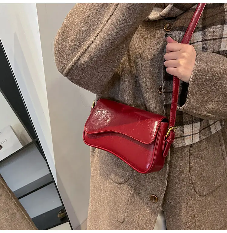 Brown Leather Shoulder Crossbody Bag for Women 2026 — feature 15