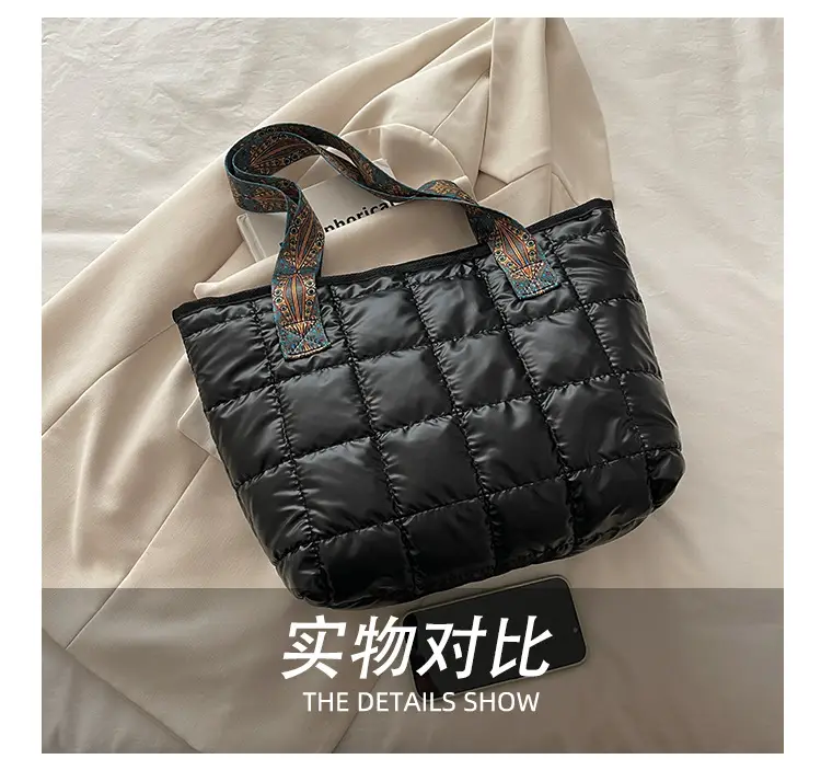 Gold Quilted Women's Shoulder Bag 2025 Winter Commute — feature 9