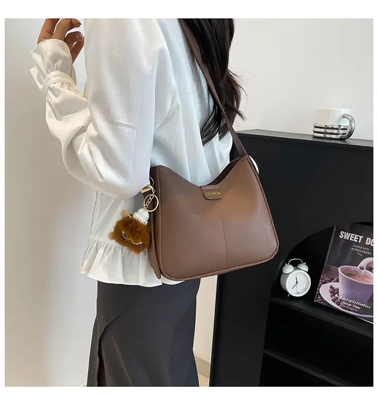 Beige Textured Shoulder Crossbody Bag for Women 2026 — feature 10