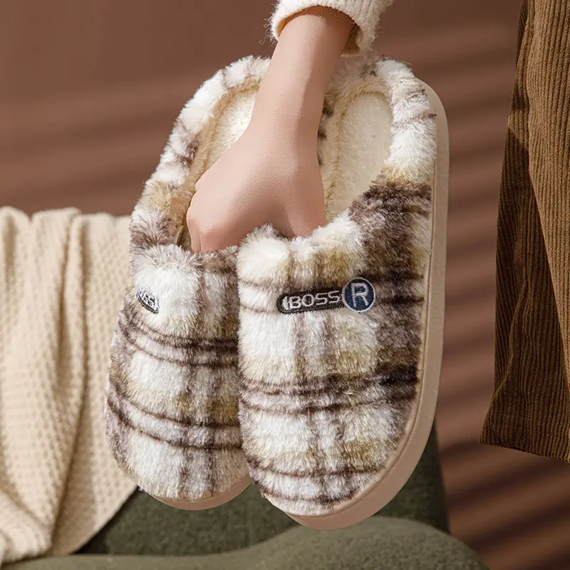 Manufacturer Wholesale Cotton Slippers for Women Winter Home Household Indoor Warm Non-Slip Thick-Soled Couple Wool Slippers for Men Autumn and Winter
